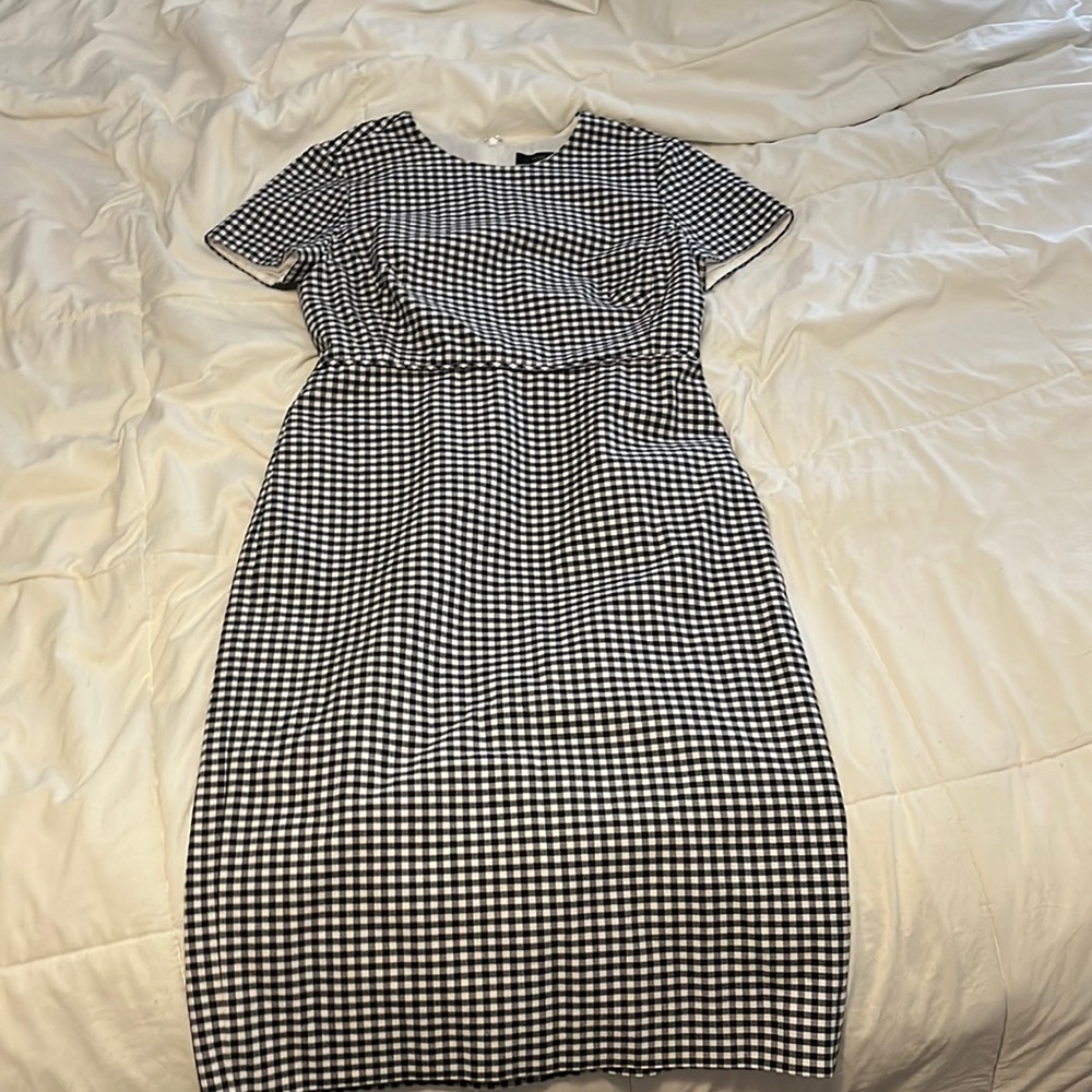 Women’s dress size 6. J Crew